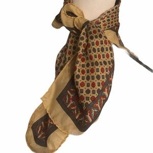 Glentey Square Patterend Scarf